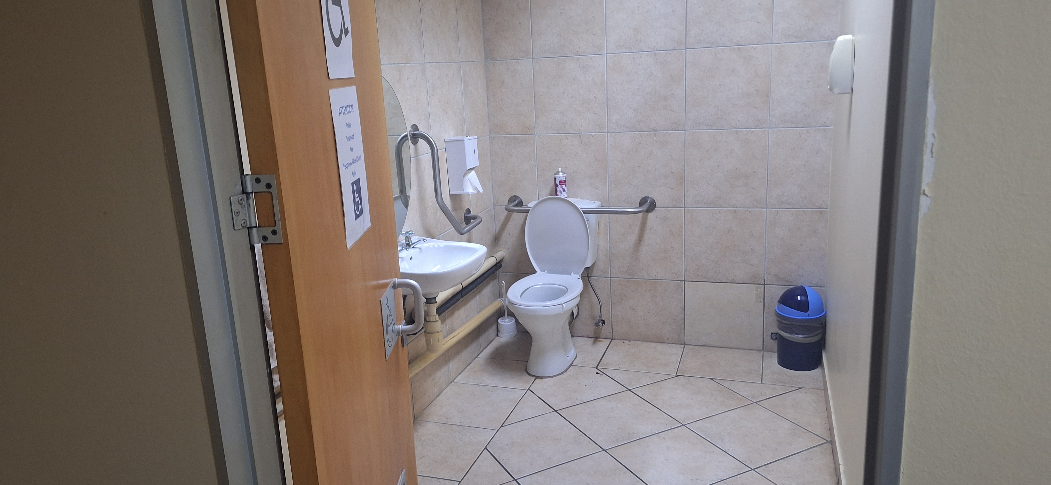 Toilet Photo