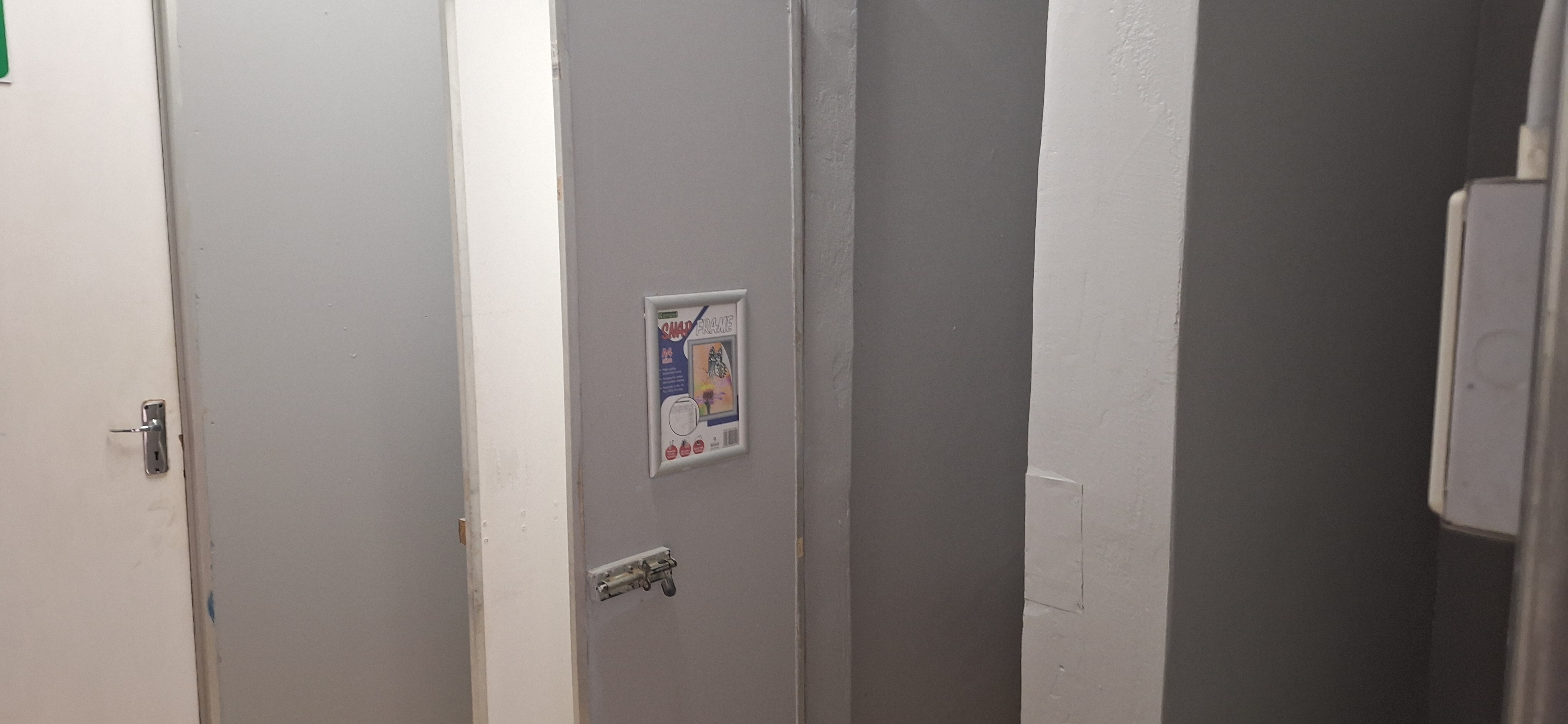 Toilet Photo