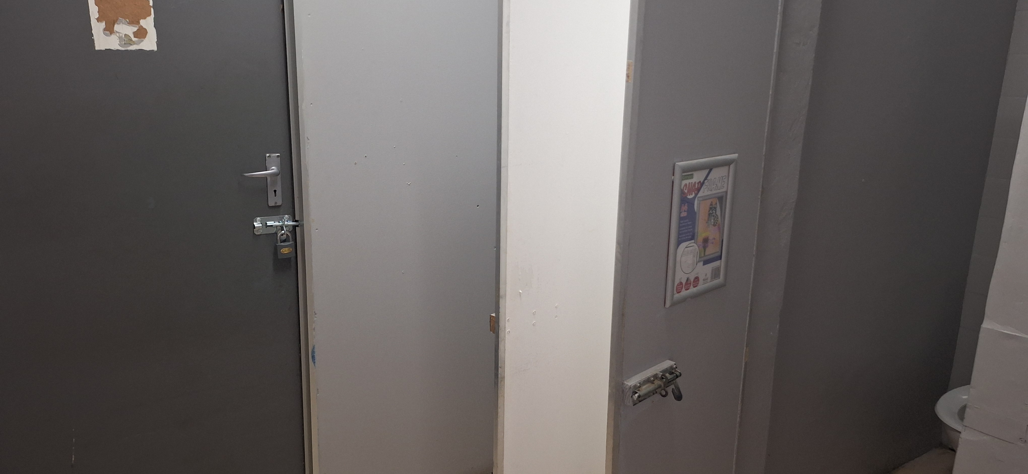 Toilet Photo