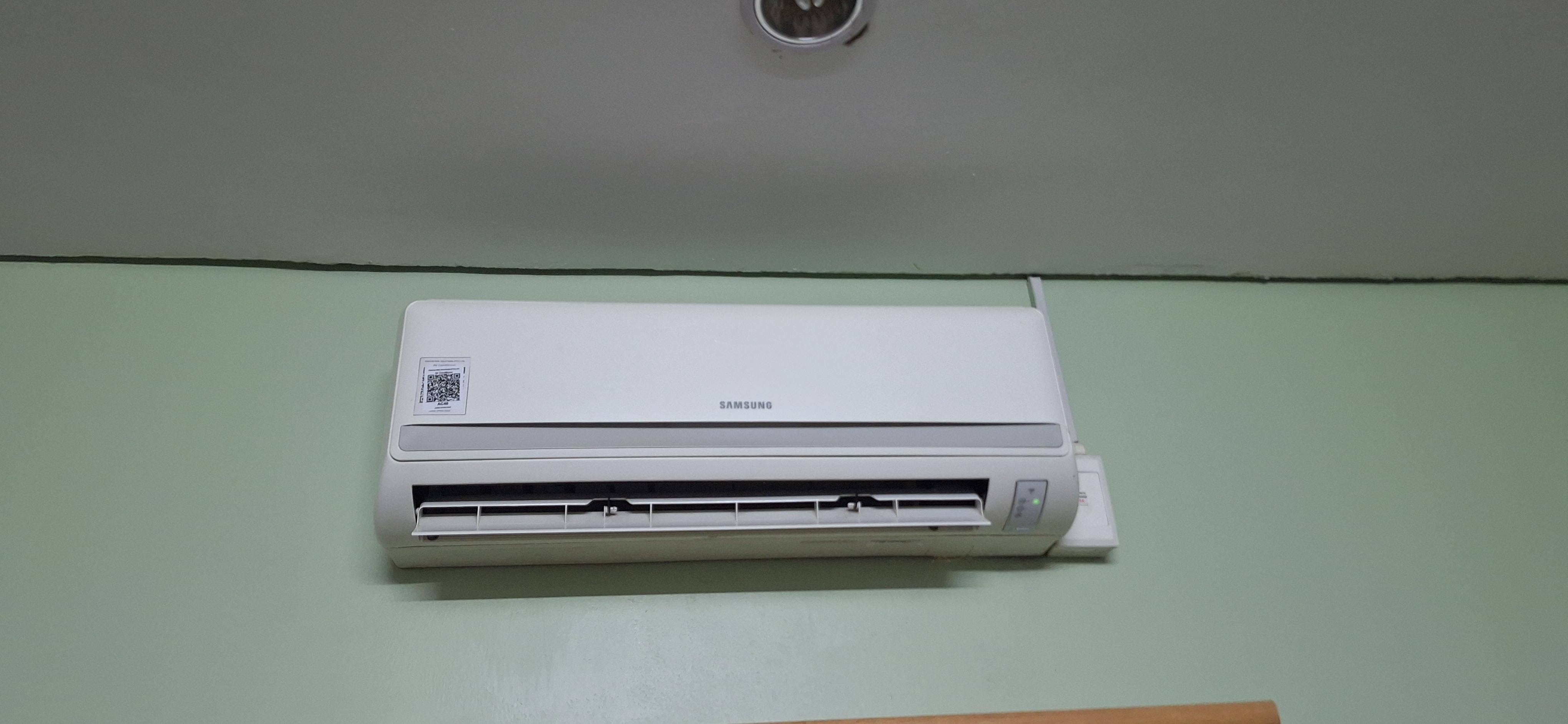 AC Image