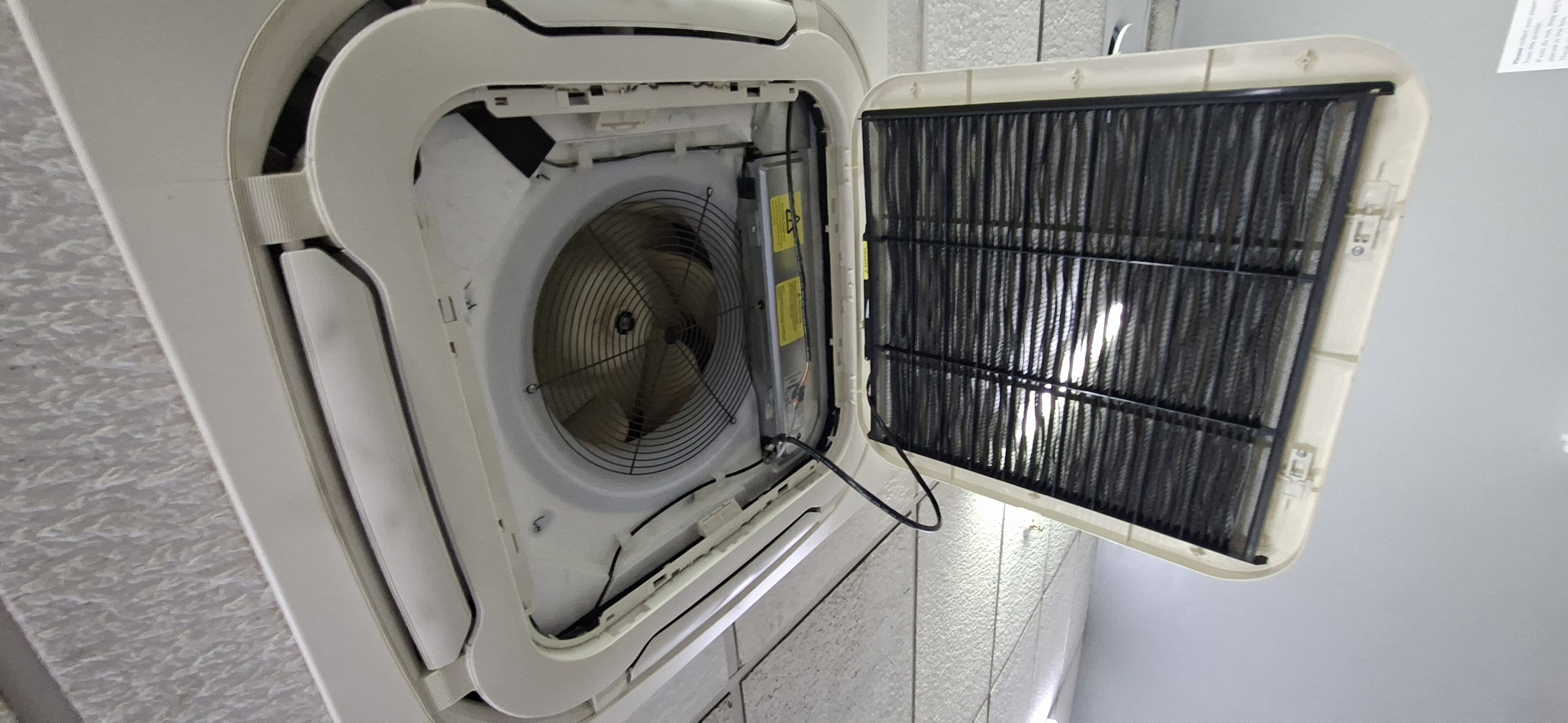AC Image