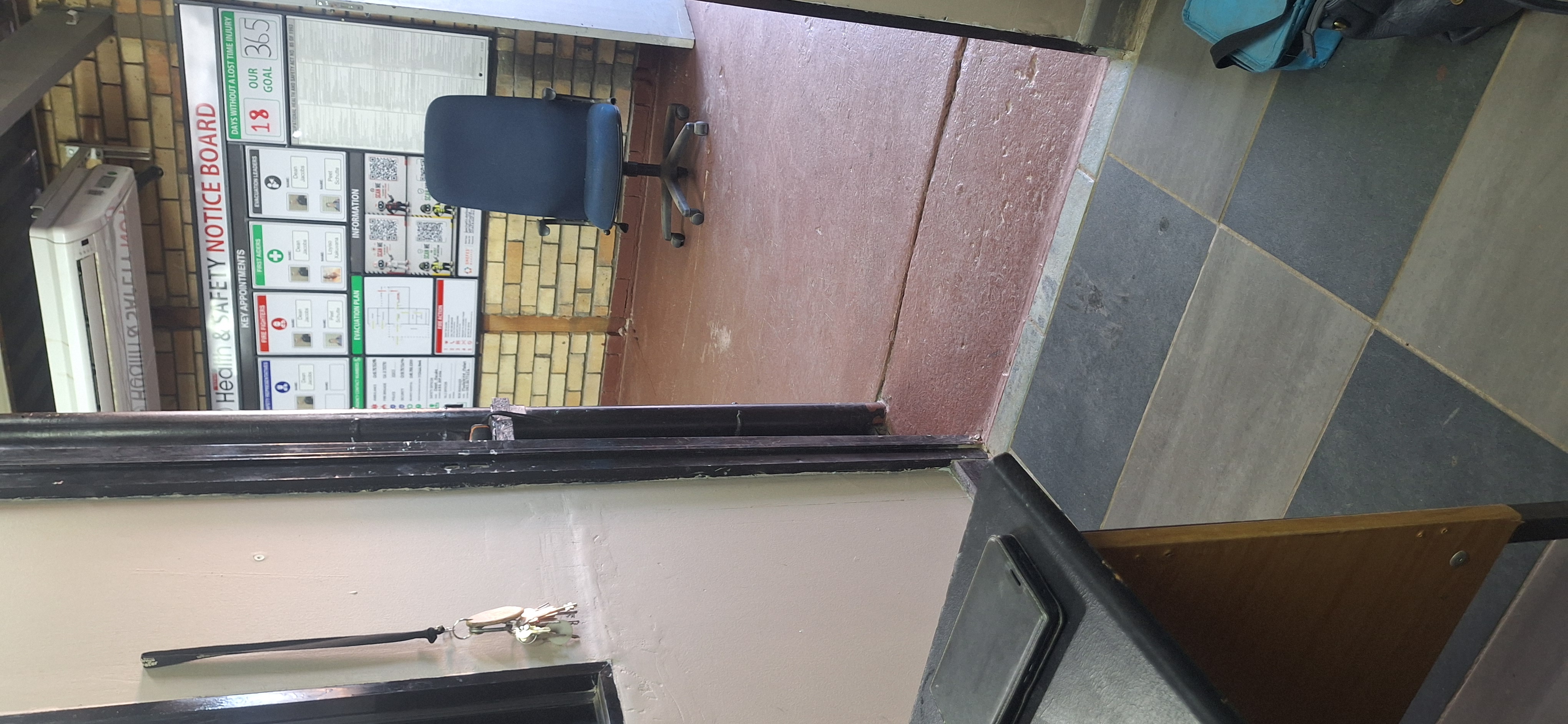 Repair photo